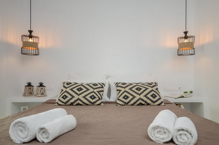 First Floor Rooms without Sea View