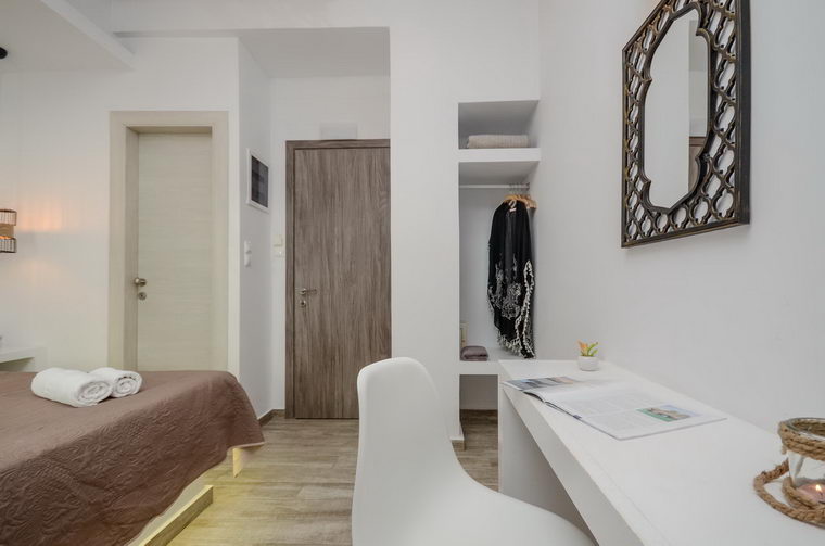 First Floor Rooms without Sea View