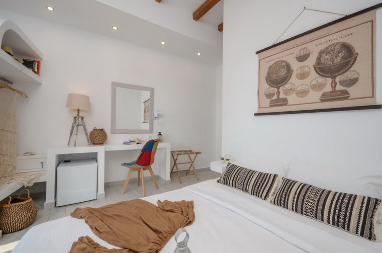 Rooms with Sea View